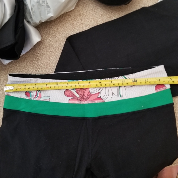 Lululemon pants - Picture 7 of 10